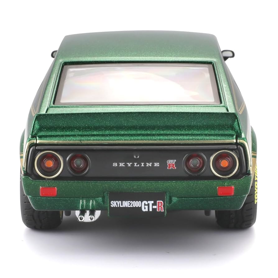 ミニカー　スカイライン2000GT-R　1：24スケール Amazon | Maisto 1/24 ニッサン スカイライン 2000GT-R (KPGC110